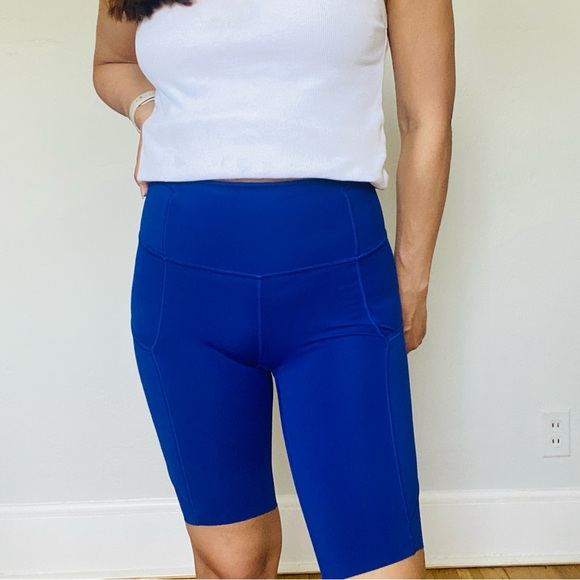 Lululemon Biker shirts in Royal Blue color - Picture 1 of 8